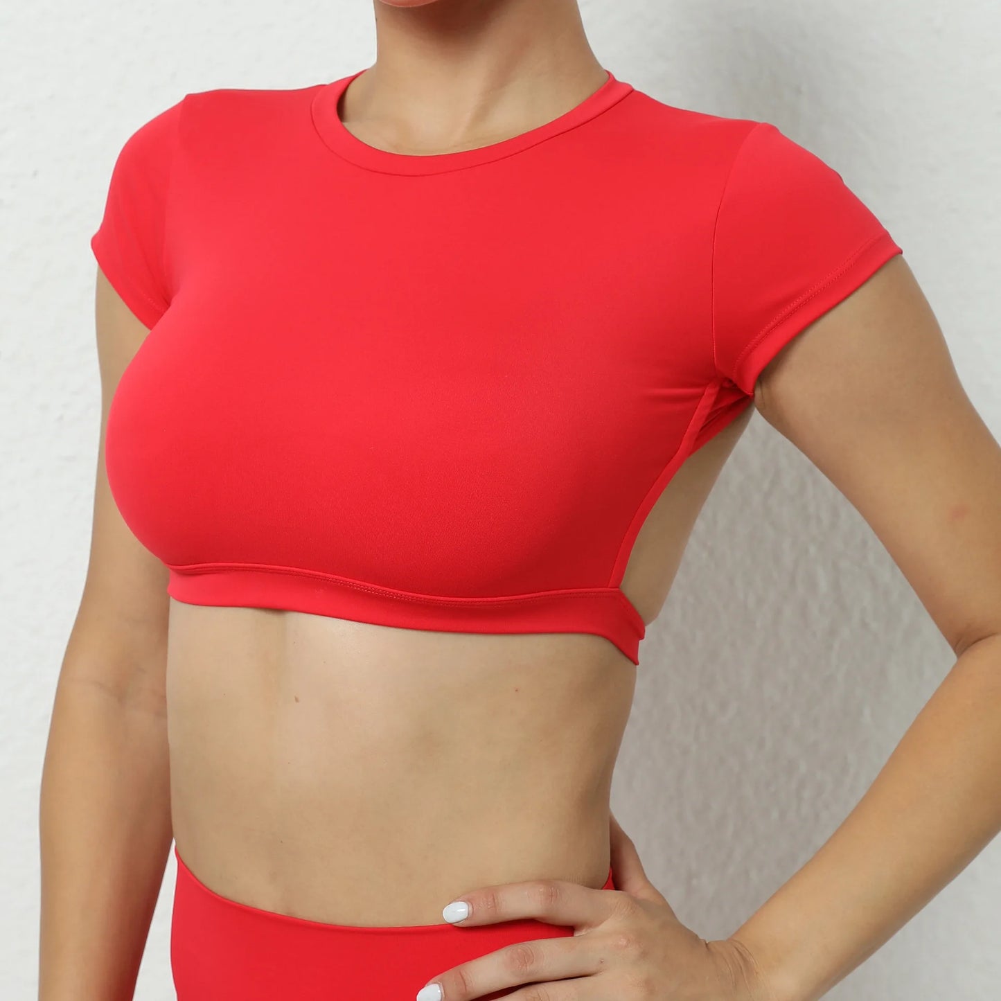 THE ARYA – BACKLESS ACTIVE TOP